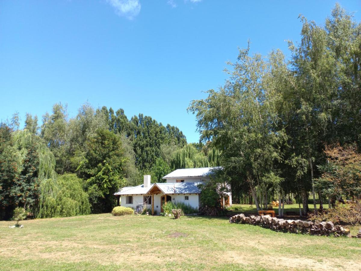 Hostel Lc Hoyo de Epuyén المظهر الخارجي الصورة