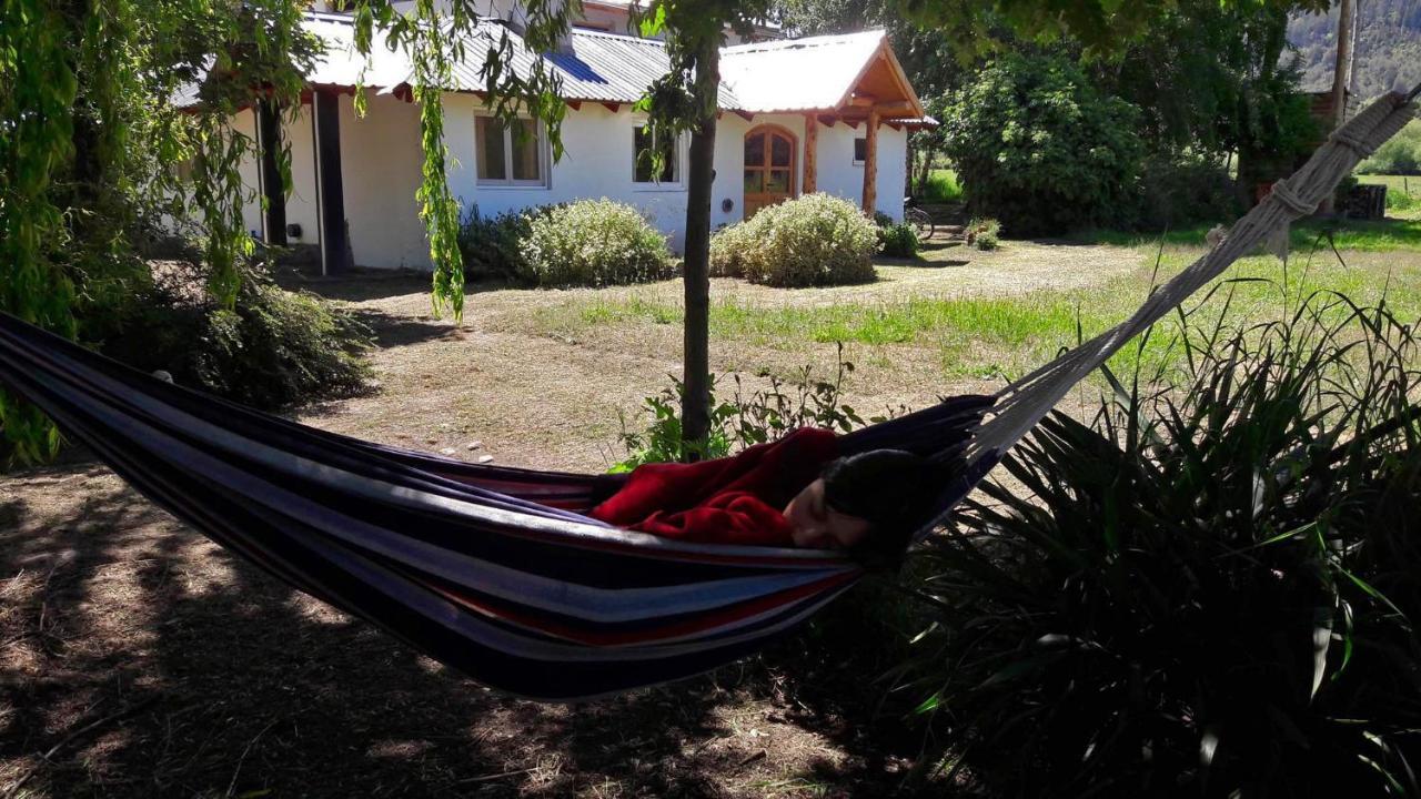 Hostel Lc Hoyo de Epuyén المظهر الخارجي الصورة